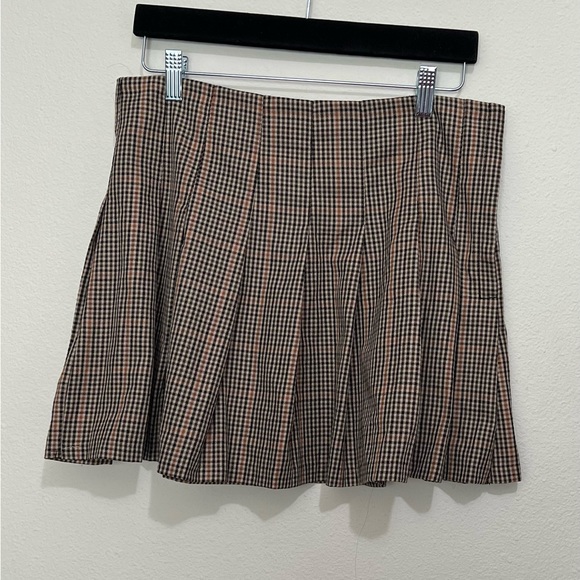 H&M Dresses & Skirts - H & M Pleated Divided Skirts, Women’s Fashion, Size 10